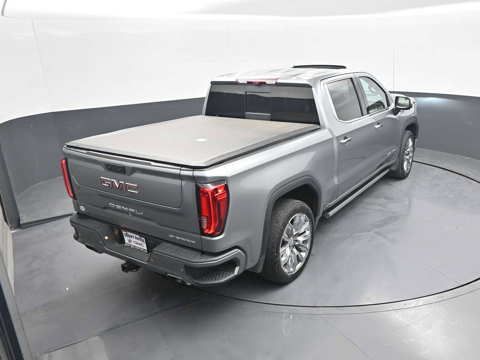 Used 2024 GMC Sierra 1500 Denali w/ Denali Reserve Package AWD/4WD image 33