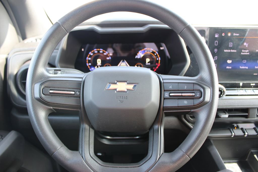 Used 2024 Chevrolet Colorado W/T image 32