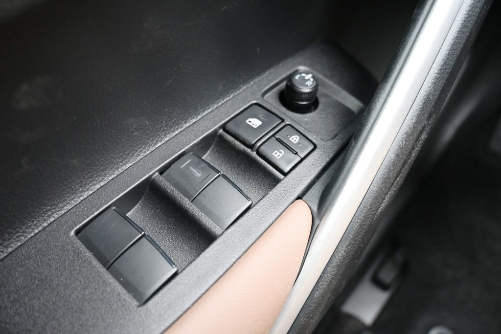 New 2026 Toyota Corolla Cross XLE image 27