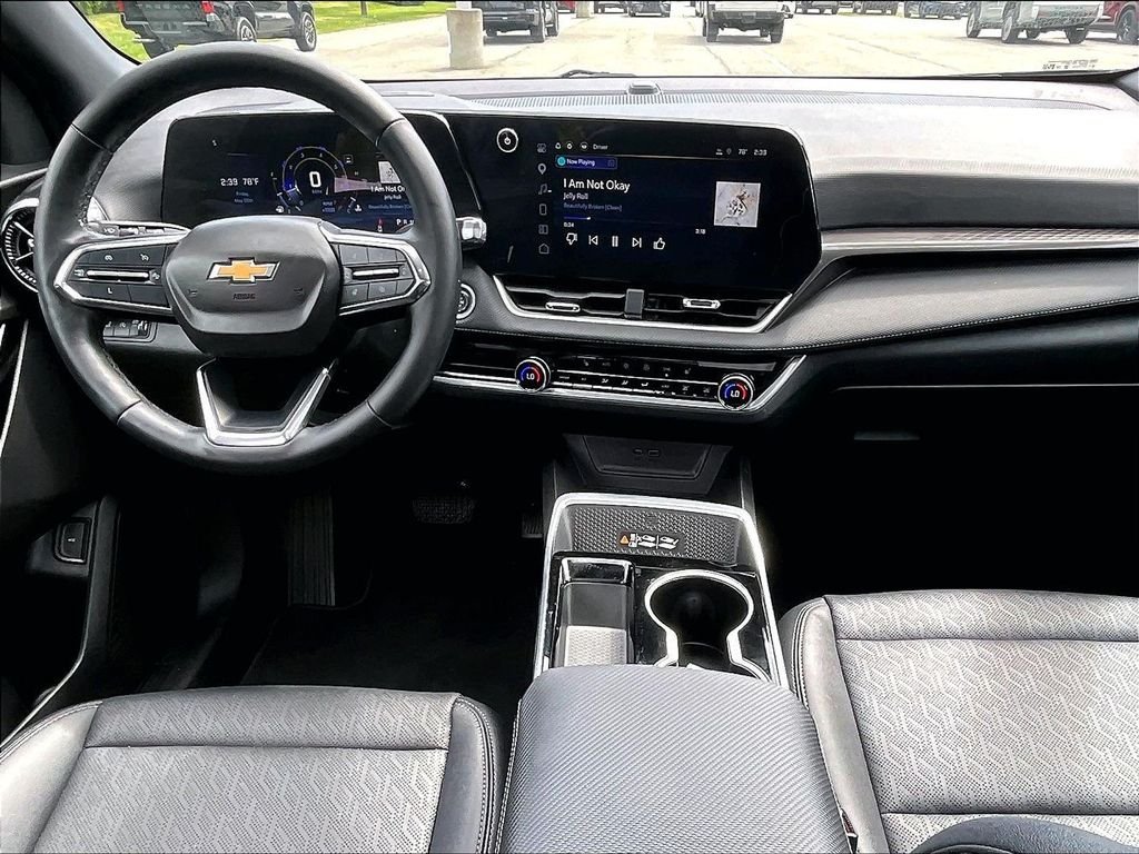 Used 2025 Chevrolet Equinox LT w/ Convenience Package II AWD/4WD image 21