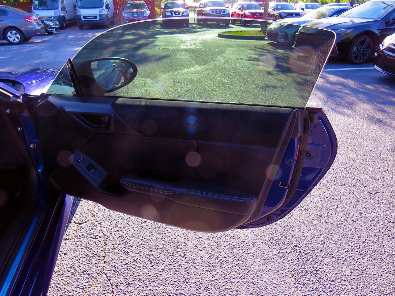 Used 2023 Toyota GR86 Premium w/ ALL Weather Mat Package (TMS) RWD image 19