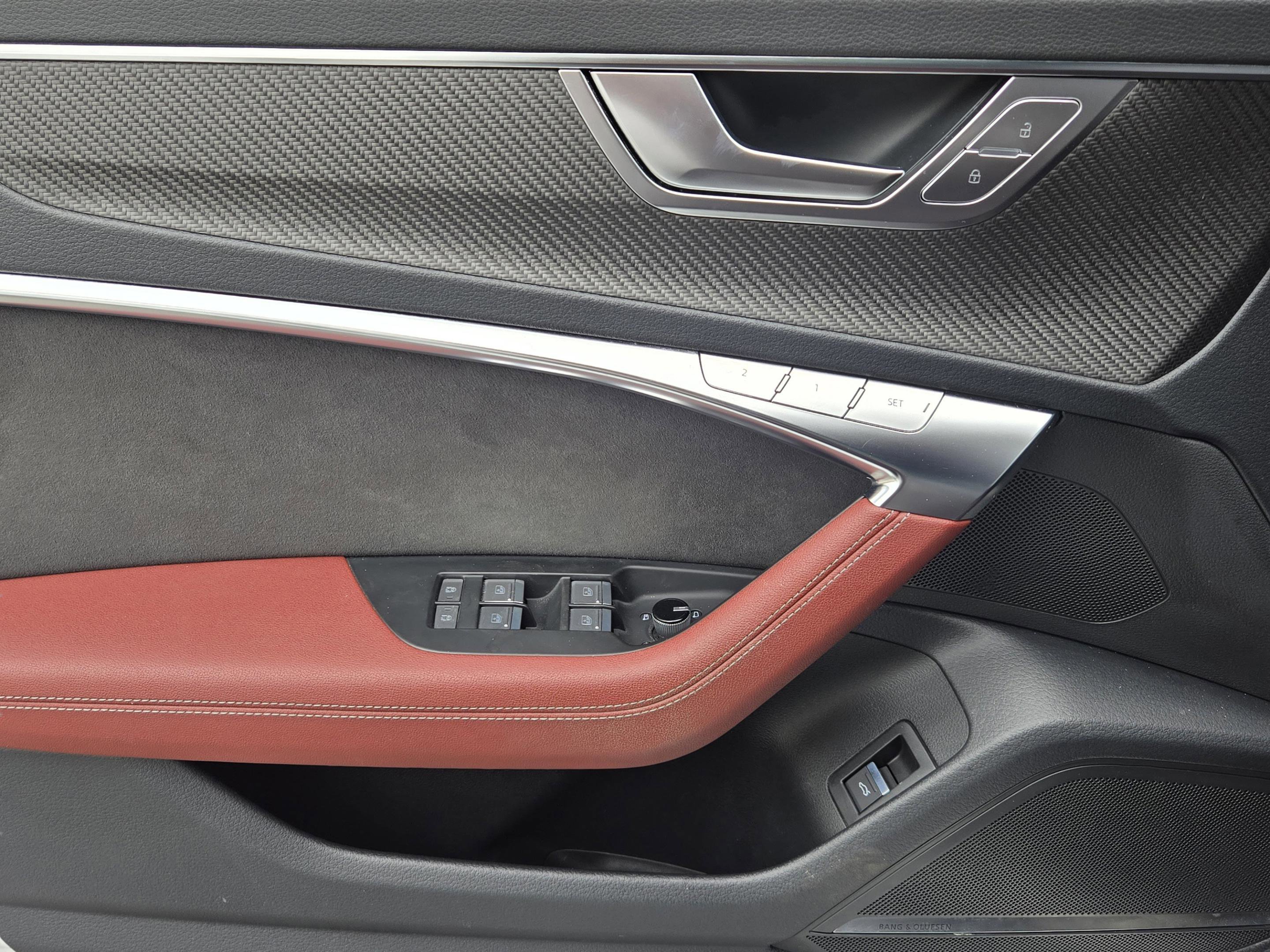 Used 2022 Audi S6 Premium Plus image 15