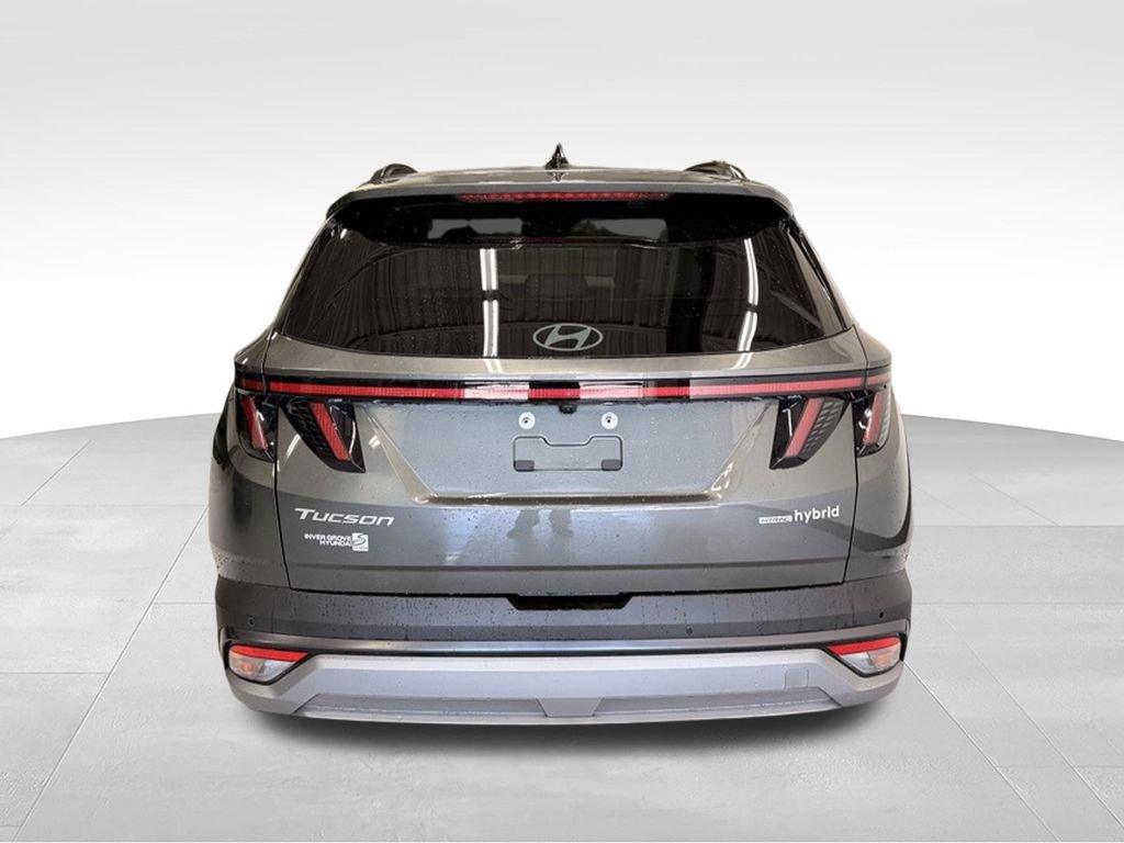 Used 2026 Hyundai Tucson Limited AWD/4WD image 4
