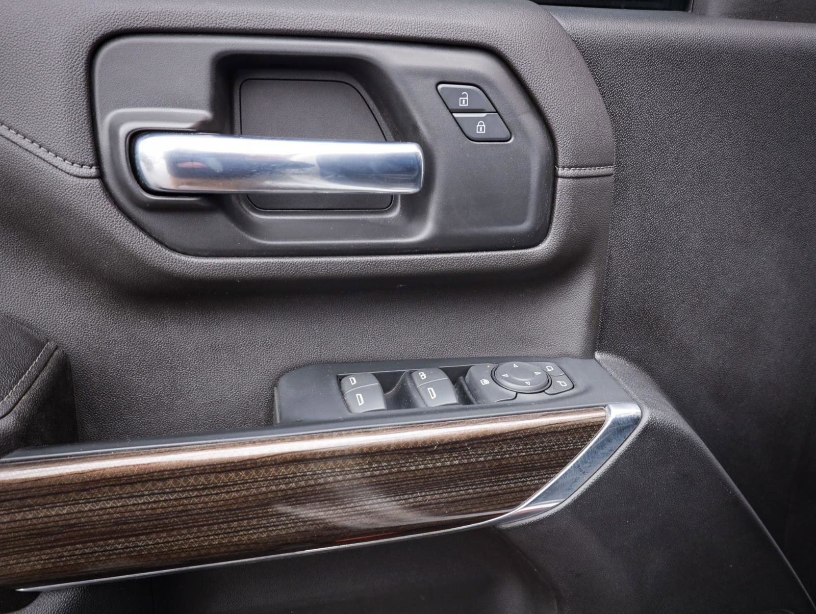 Used 2023 Chevrolet Silverado 2500 LT image 16