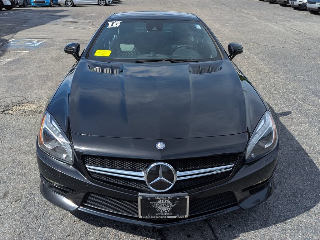 Used 2016 Mercedes-Benz SL 63 AMG image 3