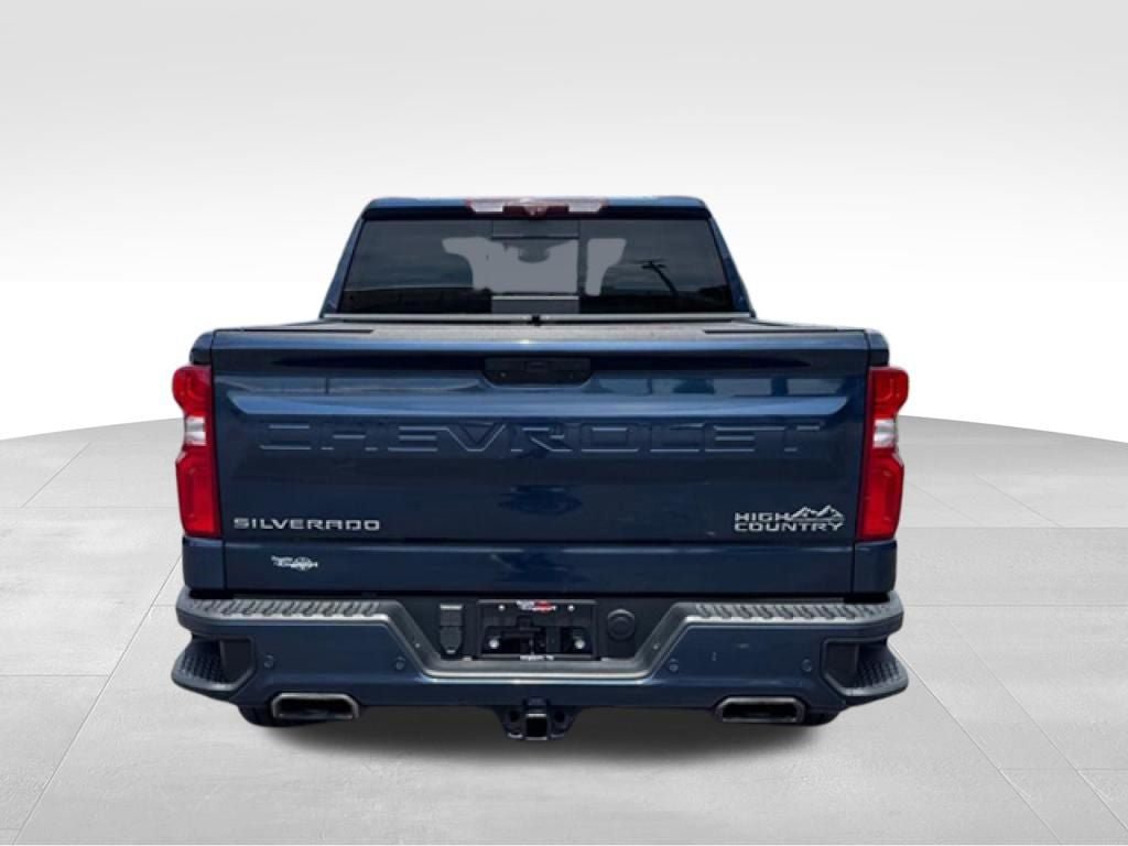 Used 2020 Chevrolet Silverado 1500 High Country w/ Technology Package AWD/4WD image 6