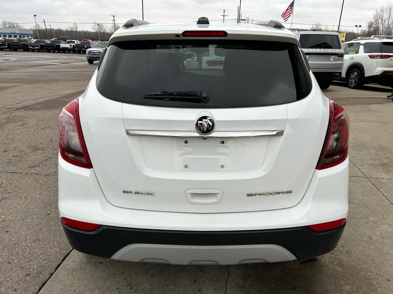 Used 2018 Buick Encore Essence image 6