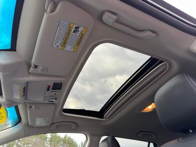 Used 2017 Subaru Outback 2.5i Limited image 19