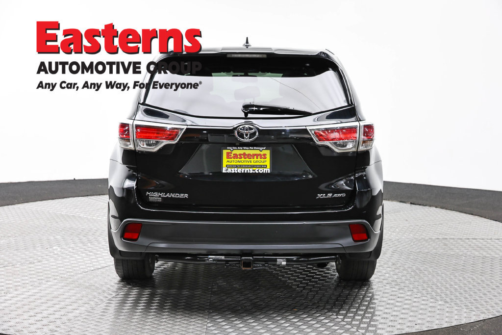 Used 2016 Toyota Highlander XLE AWD/4WD image 8