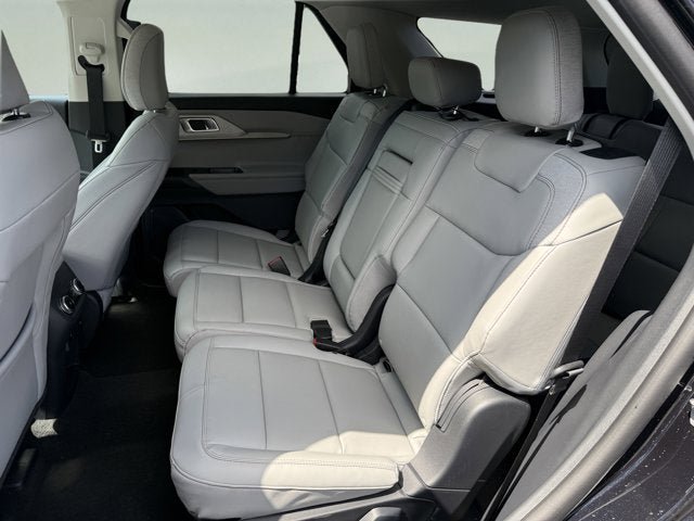 New 2026 Ford Explorer Active AWD/4WD image 10