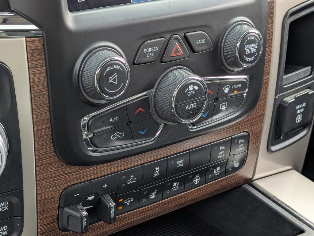 Used 2015 RAM 1500 Laramie w/ Convenience Group image 21