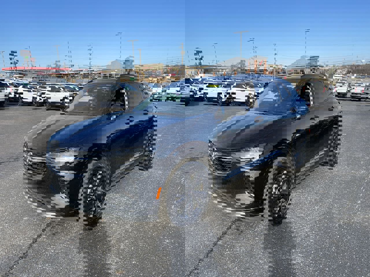 Certified 2023 Buick Envision Essence w/ Sport Touring Package image 1