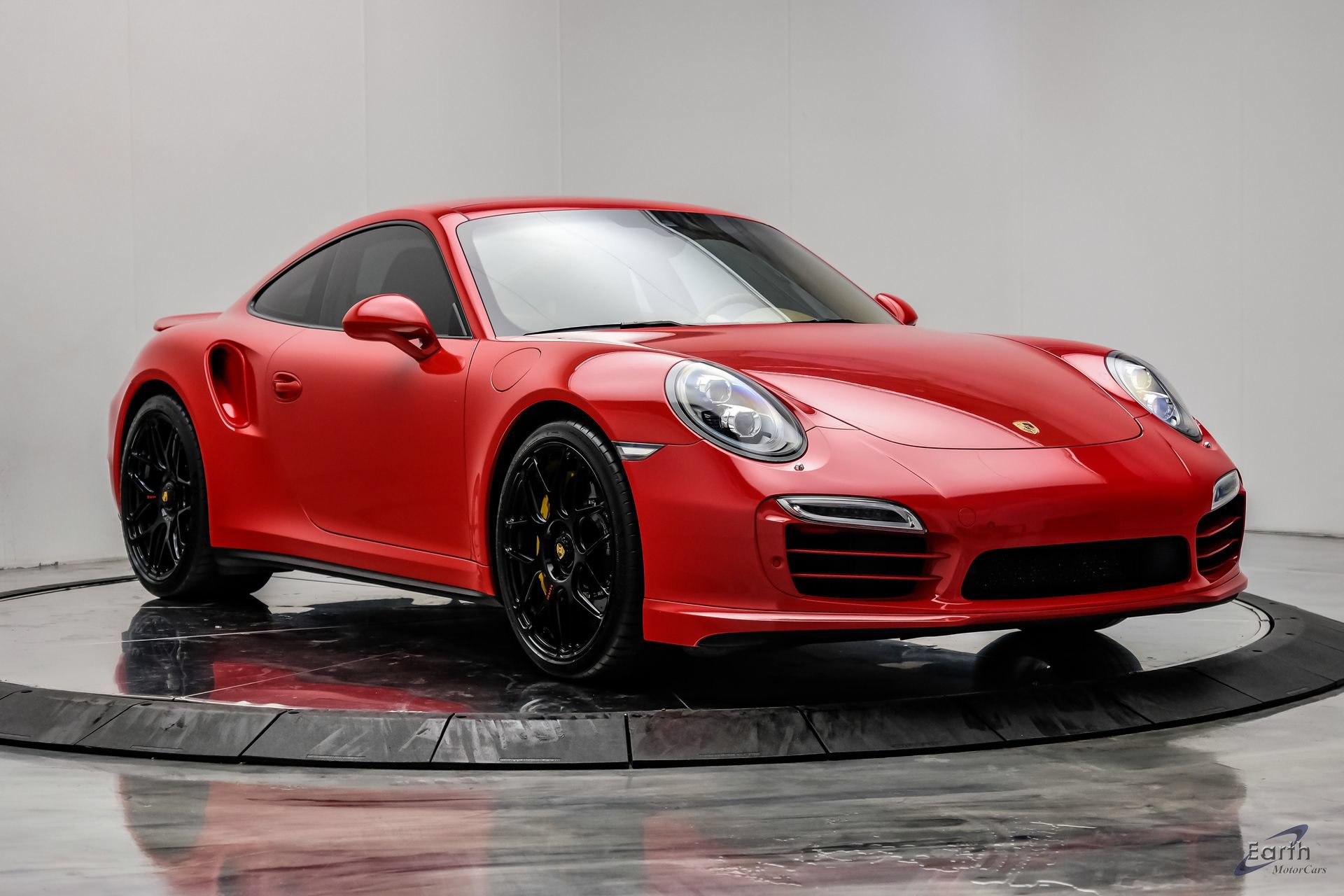 Used 2014 Porsche 911 Turbo S AWD/4WD image 28