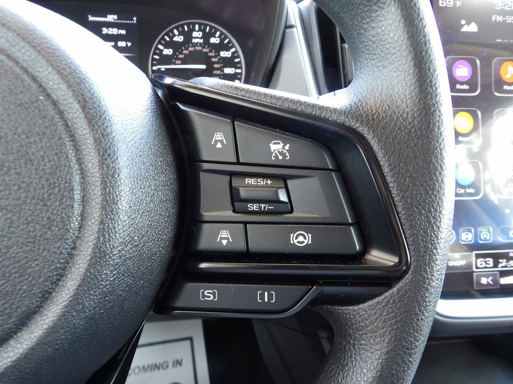 Used 2024 Subaru Crosstrek 2.0i Premium w/ Crosstrek Mirror Package image 17