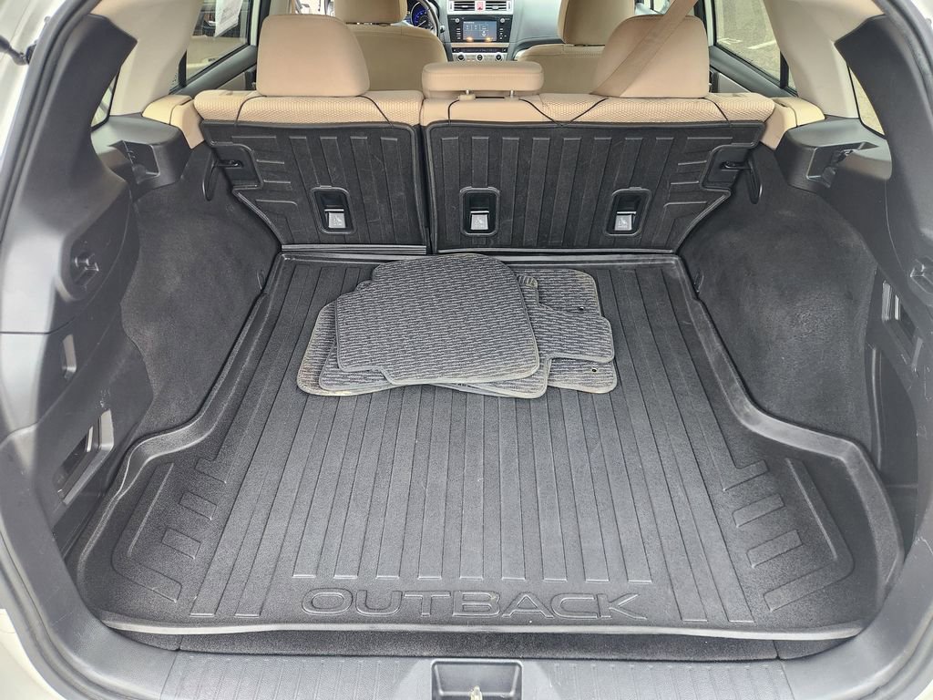 Used 2017 Subaru Outback 2.5i Premium AWD/4WD image 13
