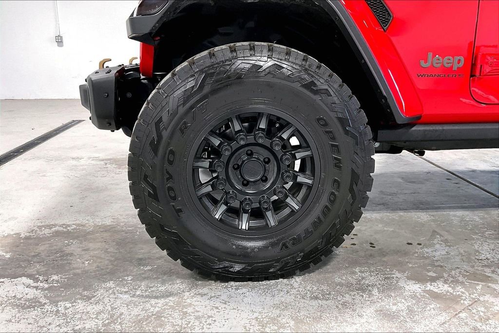 Used 2023 Jeep Wrangler Unlimited Rubicon 392 w/ Xtreme Recon 35" Tire Package image 11
