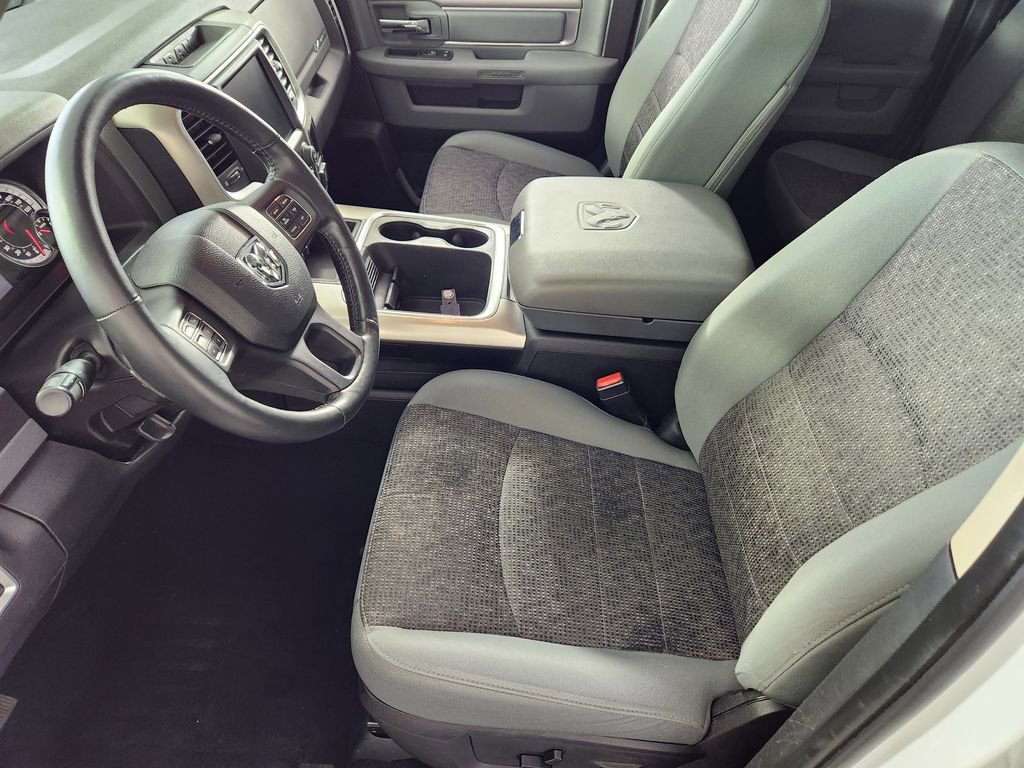 Used 2016 RAM 1500 Big Horn AWD/4WD image 11