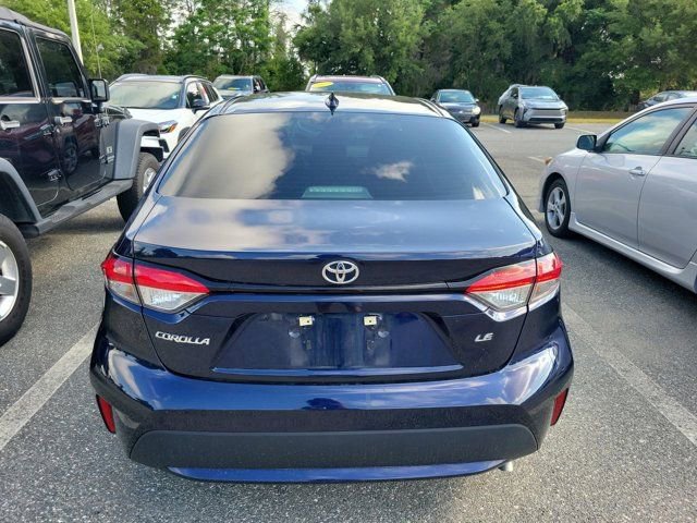 Used 2021 Toyota Corolla LE w/ LE Convenience Package FWD image 5