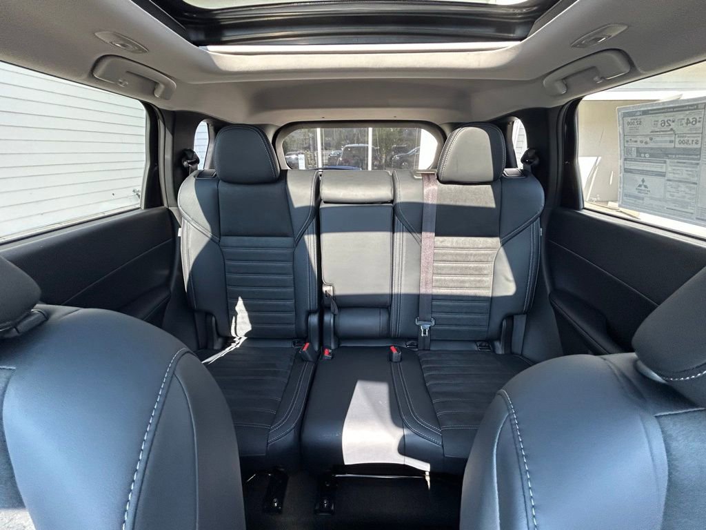 New 2025 Mitsubishi Outlander SE AWD/4WD image 40