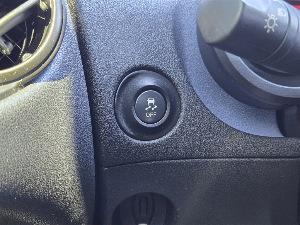 Used 2017 Nissan 370Z NISMO image 24