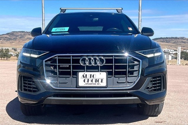 Used 2019 Audi Q8 Premium image 2