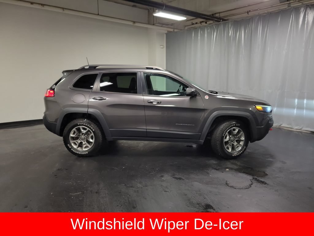 Used 2019 Jeep Cherokee Trailhawk w/ Cold Weather Group AWD/4WD image 10