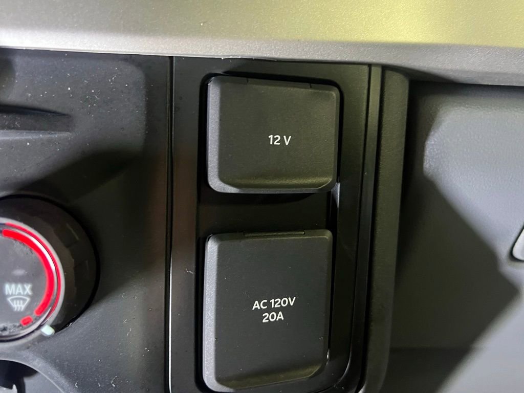 New 2026 Ford F250 XLT w/ XLT Premium Package image 38