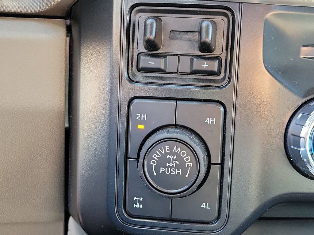 Used 2026 Ford F350 Platinum w/ Platinum Plus Package image 27