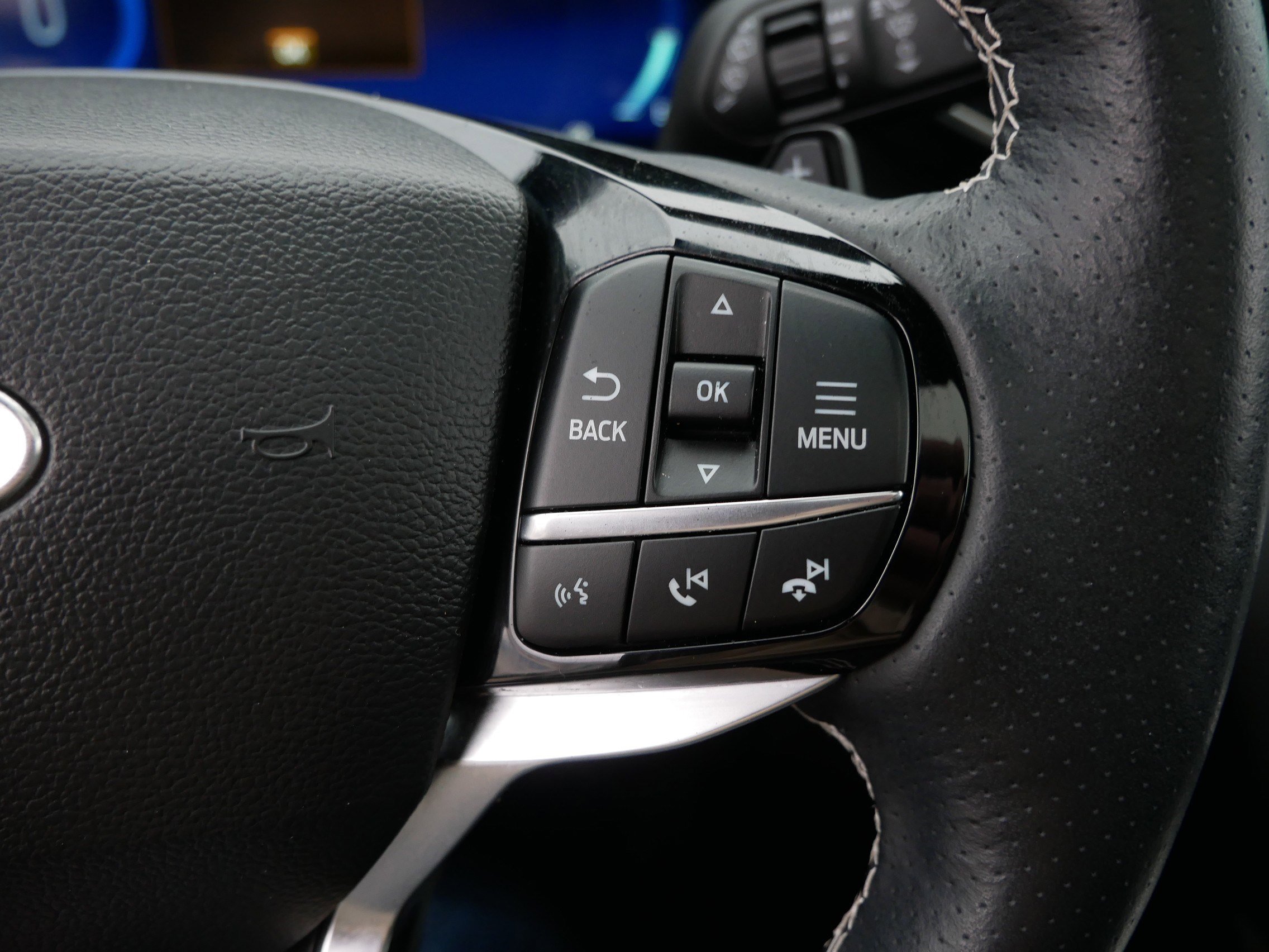 Used 2024 Ford Explorer ST w/ Equipment Group 401A AWD/4WD image 29