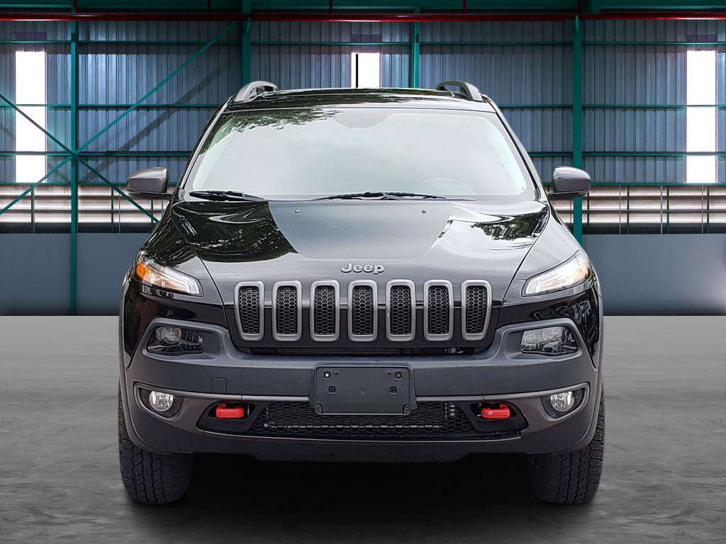Used 2017 Jeep Cherokee Trailhawk AWD/4WD image 7