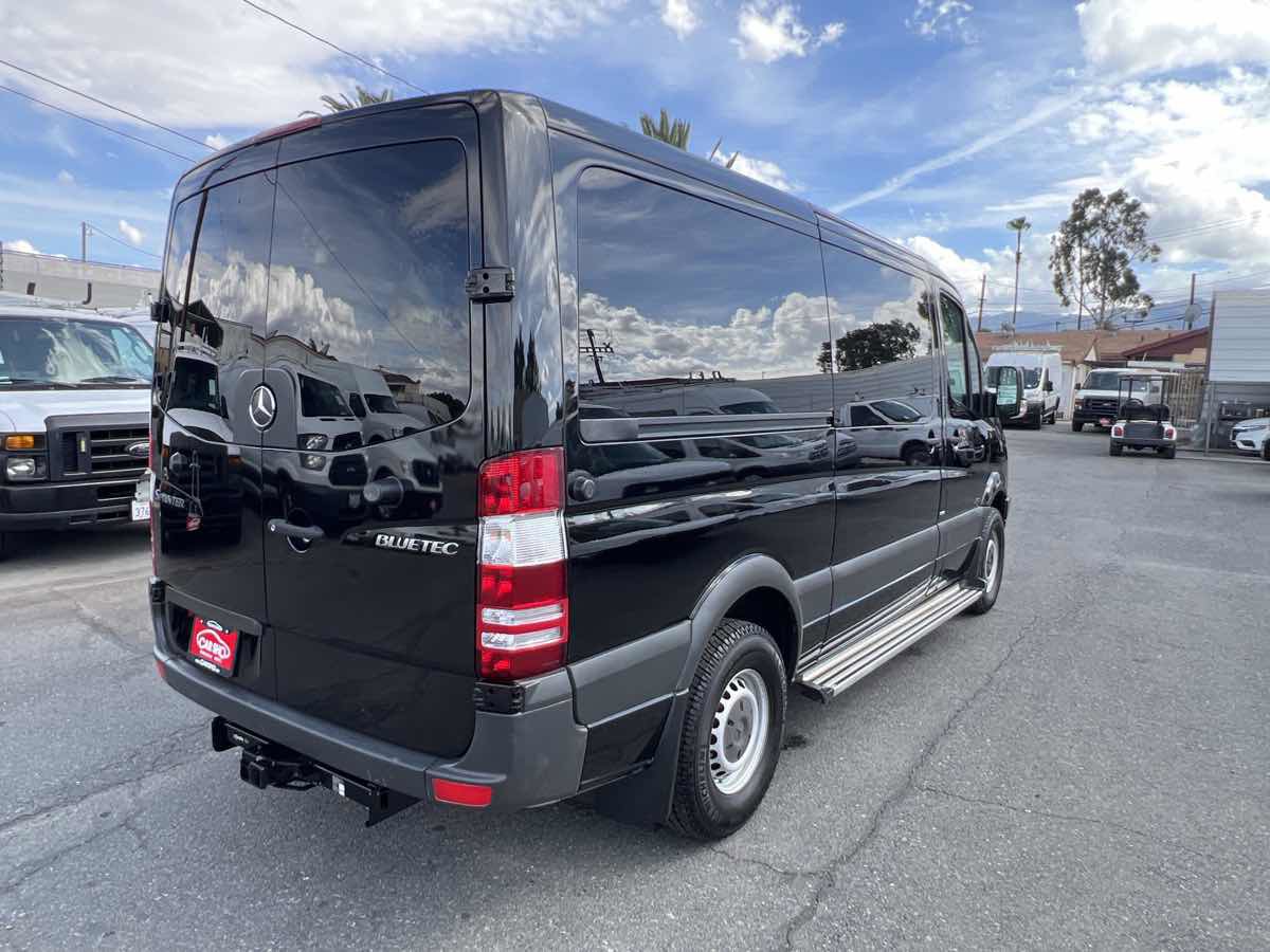 Used 2012 Mercedes-Benz Sprinter 2500 image 6