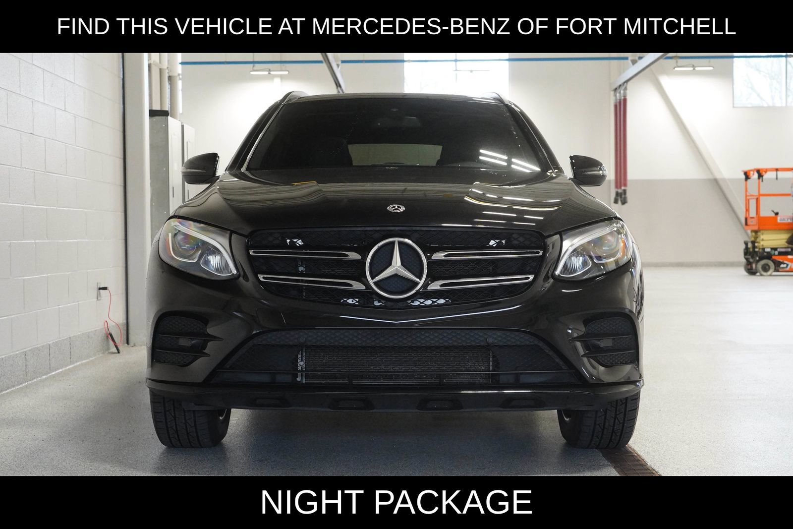 Used 2018 Mercedes-Benz GLC 300 4MATIC image 2