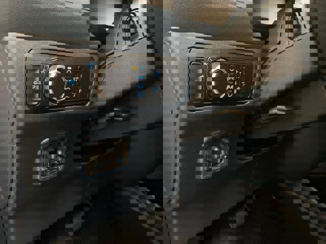 New 2025 Ford Maverick XL w/ 4K Tow Package image 16