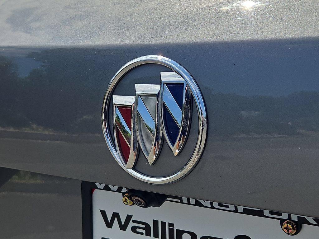 Used 2022 Buick Envision Essence w/ Technology Package I AWD/4WD image 29