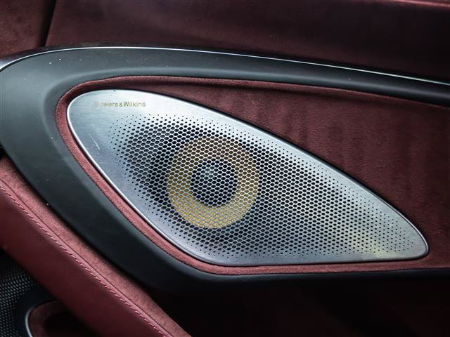 Used 2023 McLaren GT RWD image 31