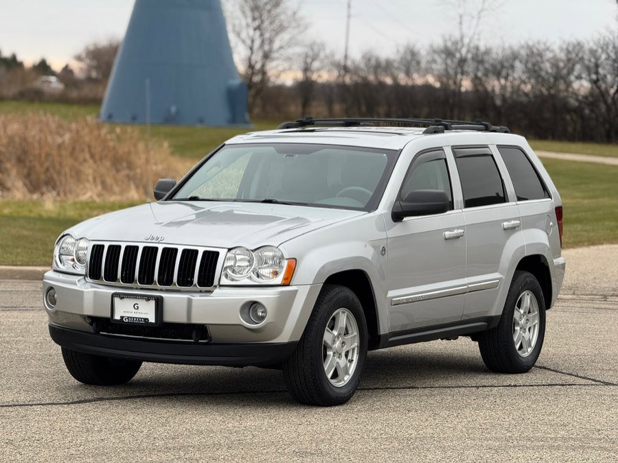 Used 2005 Jeep Grand Cherokee Limited AWD/4WD image 4
