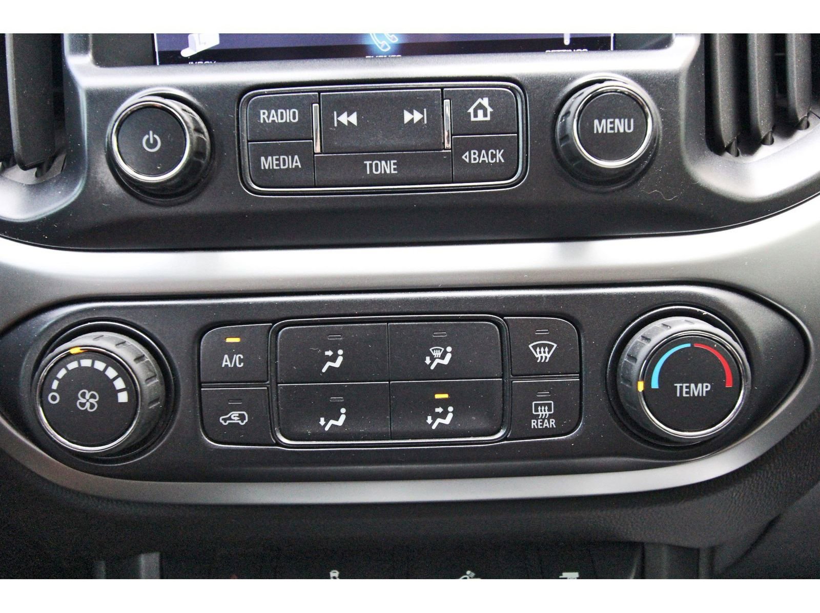 Used 2017 Chevrolet Colorado LT w/ Midnight Edition RWD image 27