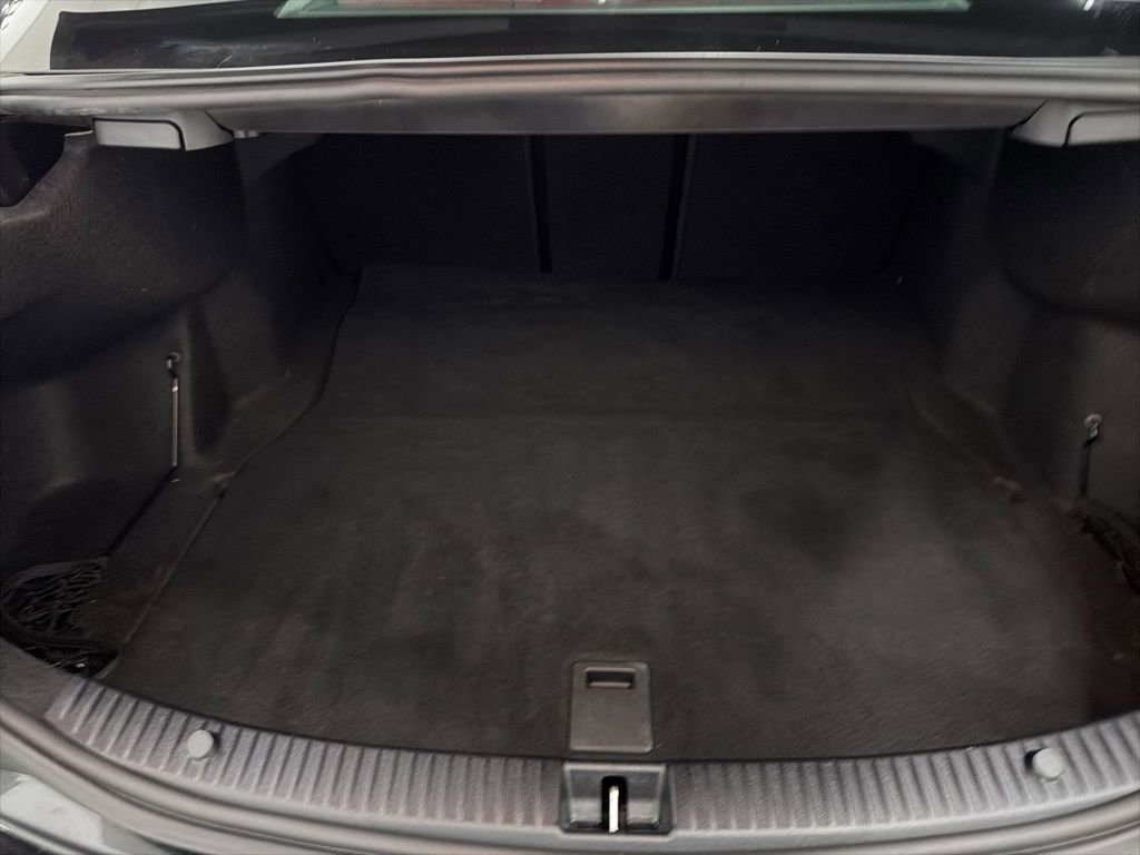 Used 2018 Mercedes-Benz C 300 Sedan image 24