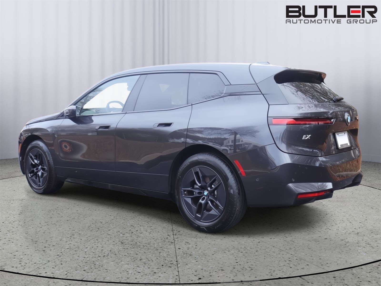 Used 2026 BMW iX xDrive45 image 4