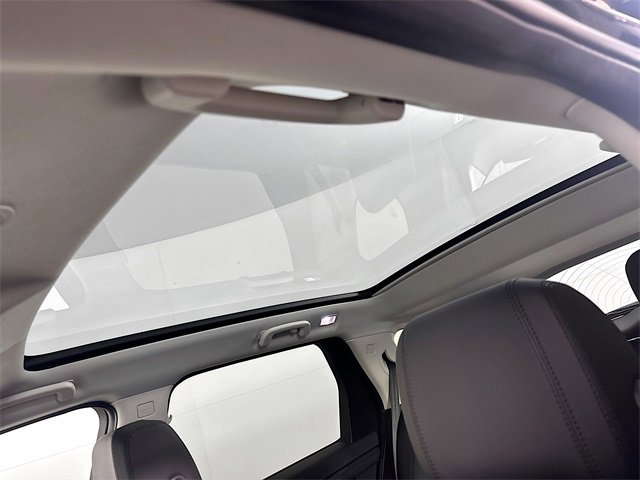 Certified 2024 Land Rover Discovery Sport S image 14