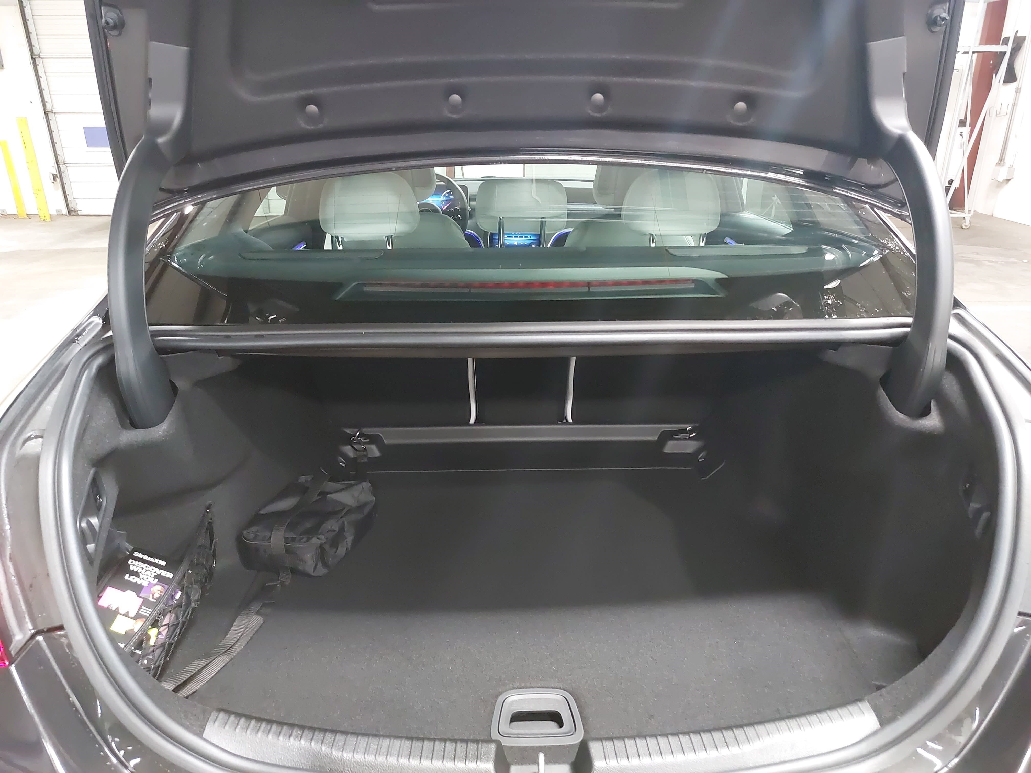 Used 2025 Mercedes-Benz C 300 Sedan image 13