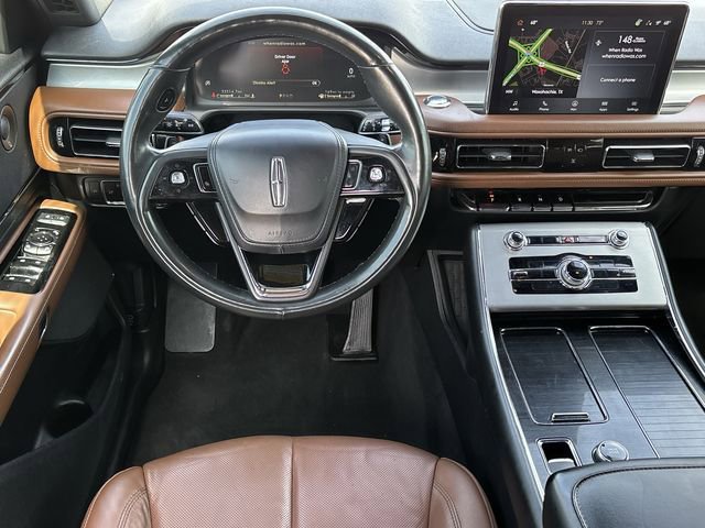 Used 2023 Lincoln Aviator Reserve w/ Equipment Group 201A image 12