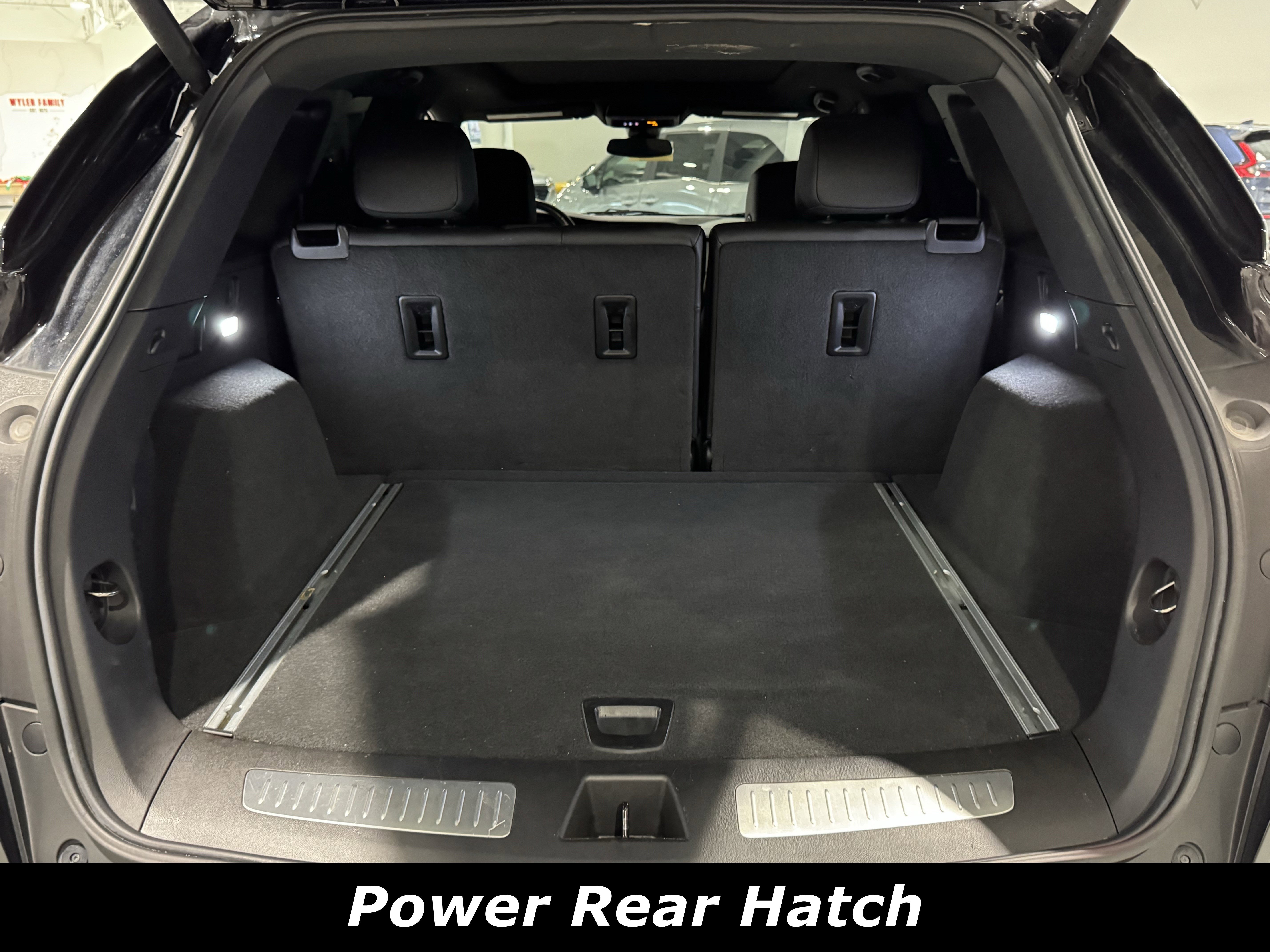 Used 2020 Cadillac XT5 Premium Luxury image 13