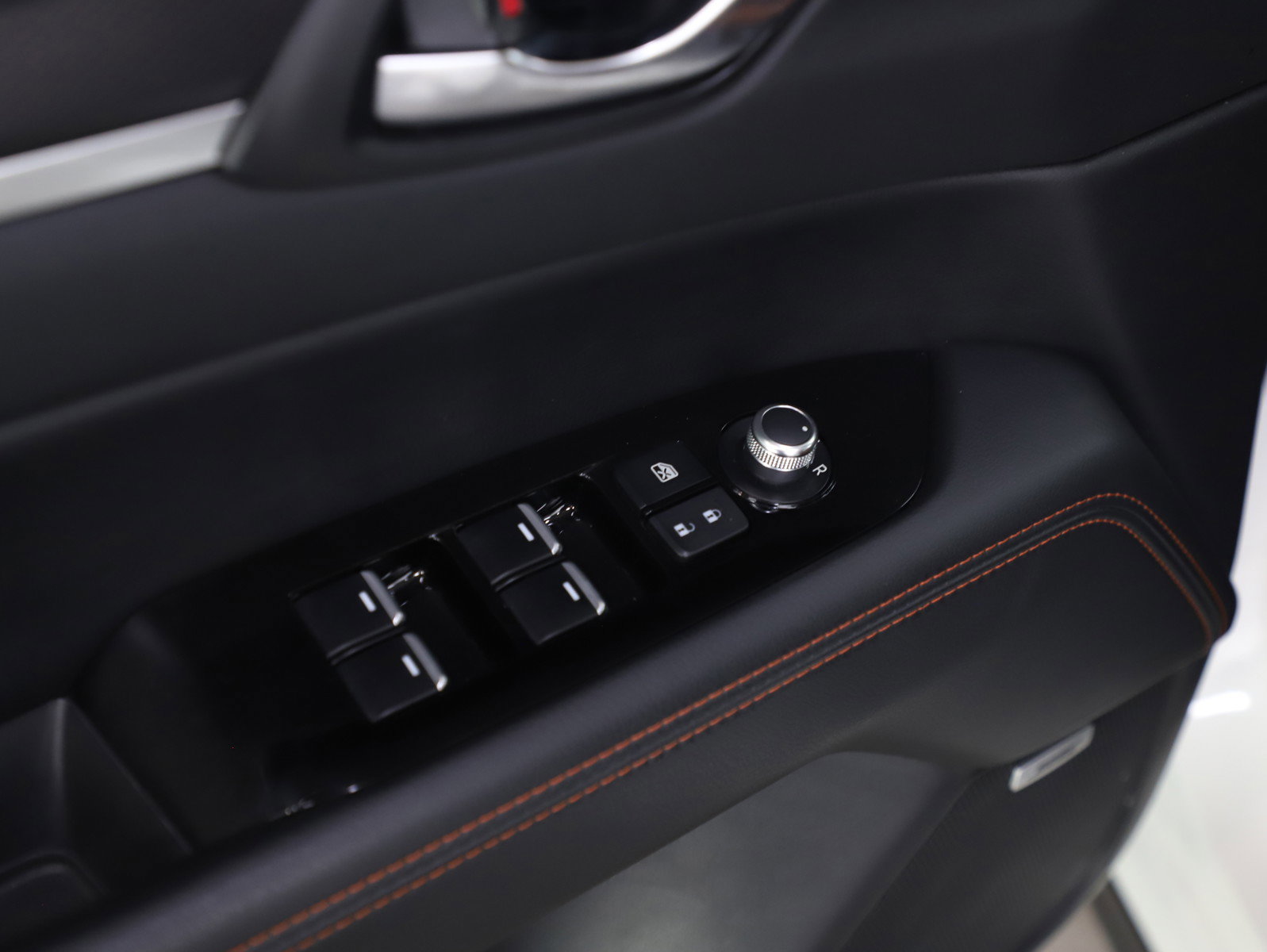 Used 2024 MAZDA CX-5 Carbon Edition image 20