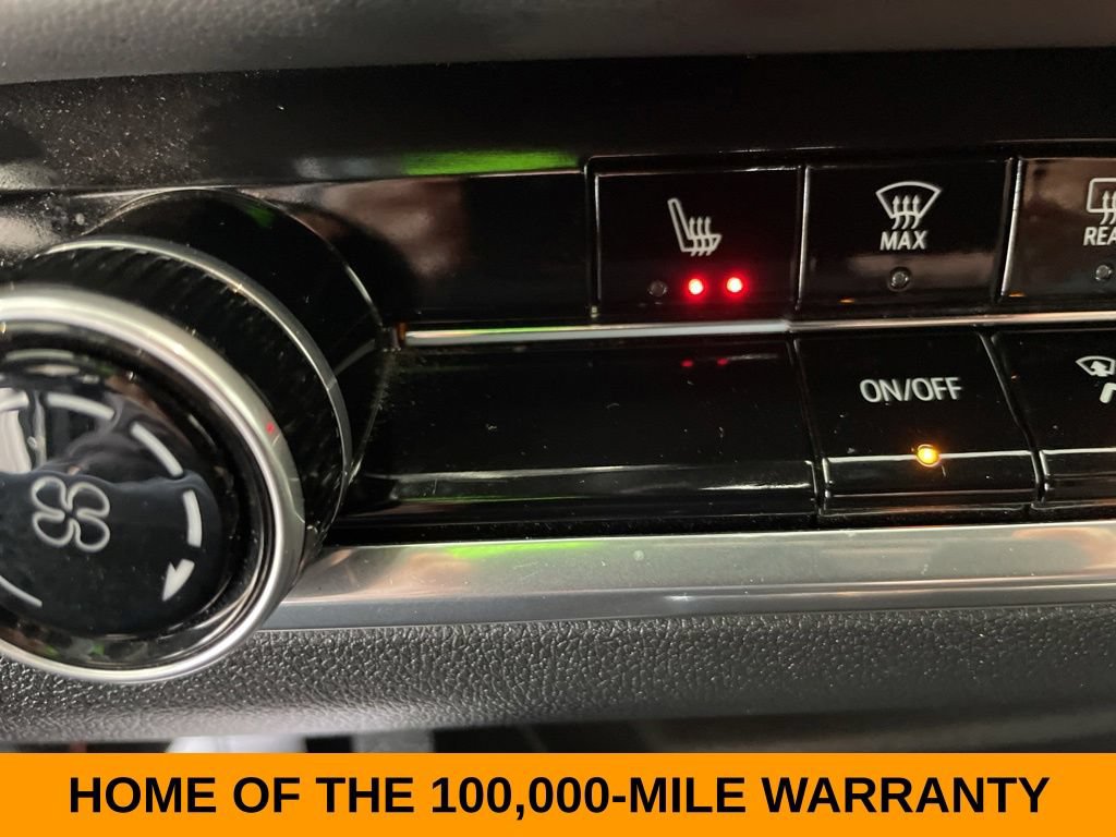 Used 2025 Chevrolet Equinox LT AWD/4WD image 18