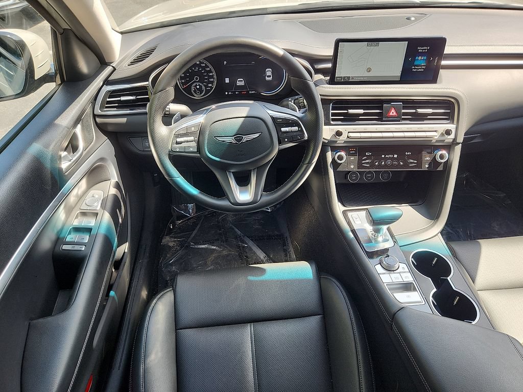 Used 2025 Genesis G70 2.5T AWD/4WD image 11