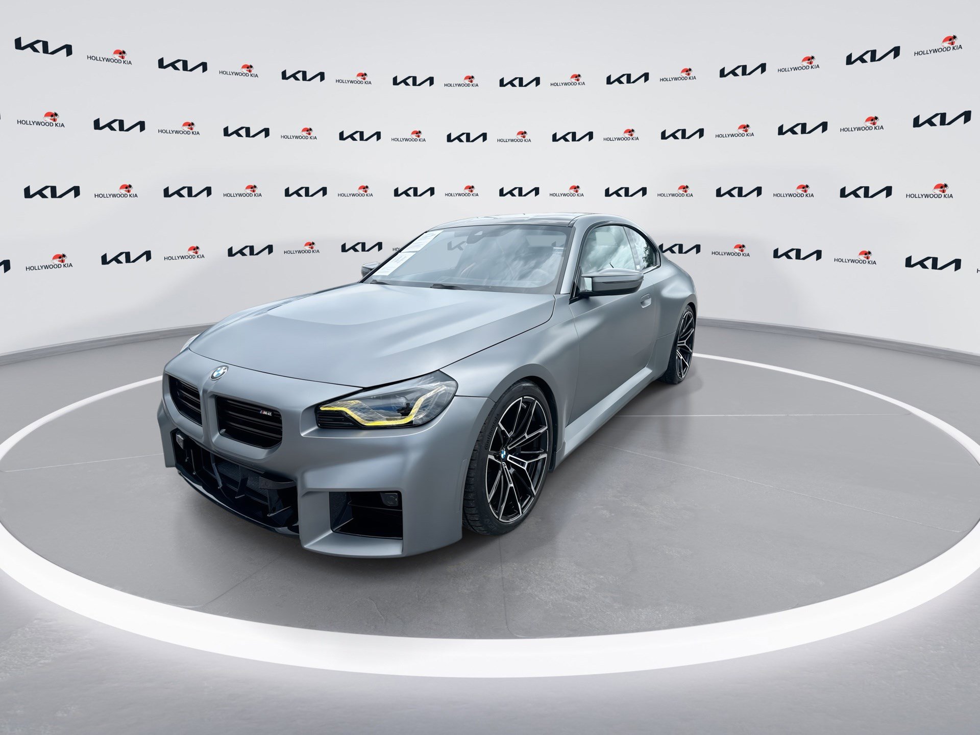 Used 2024 BMW M2 w/ Lighting Package image 4