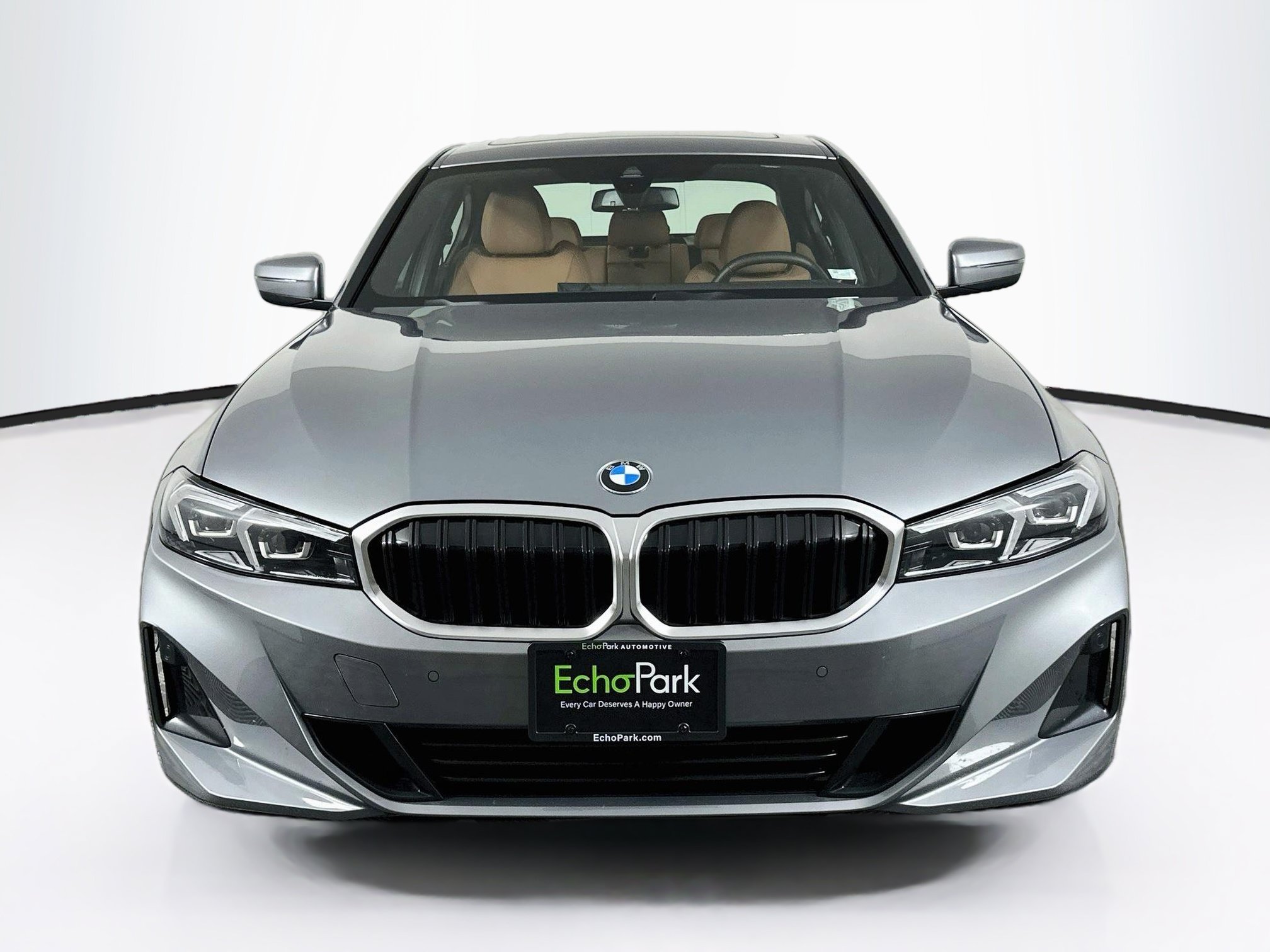 Used 2026 BMW 330i xDrive Sedan AWD/4WD image 2