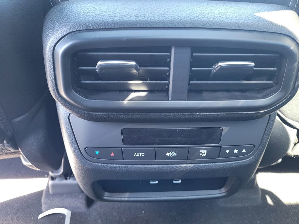 New 2026 Honda Pilot Touring image 33