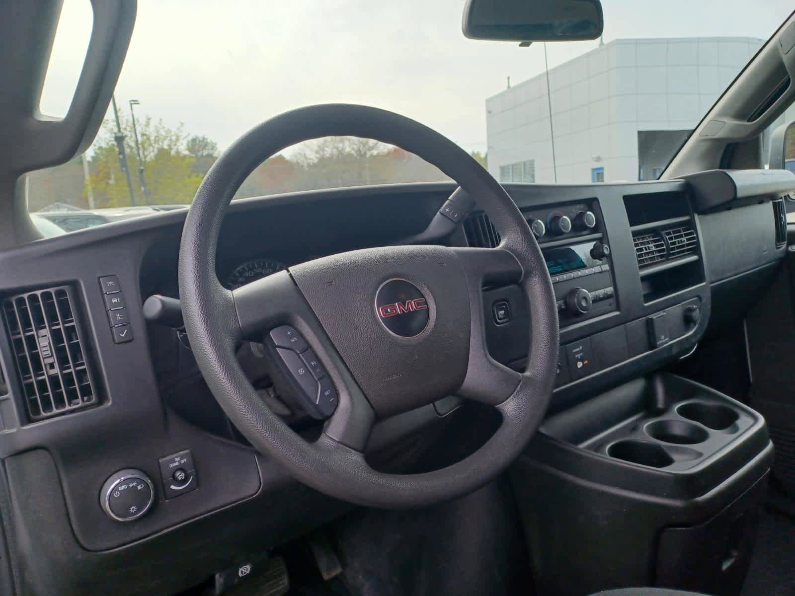 Used 2024 GMC Savana 2500 w/ Driver Convenience Package RWD image 8